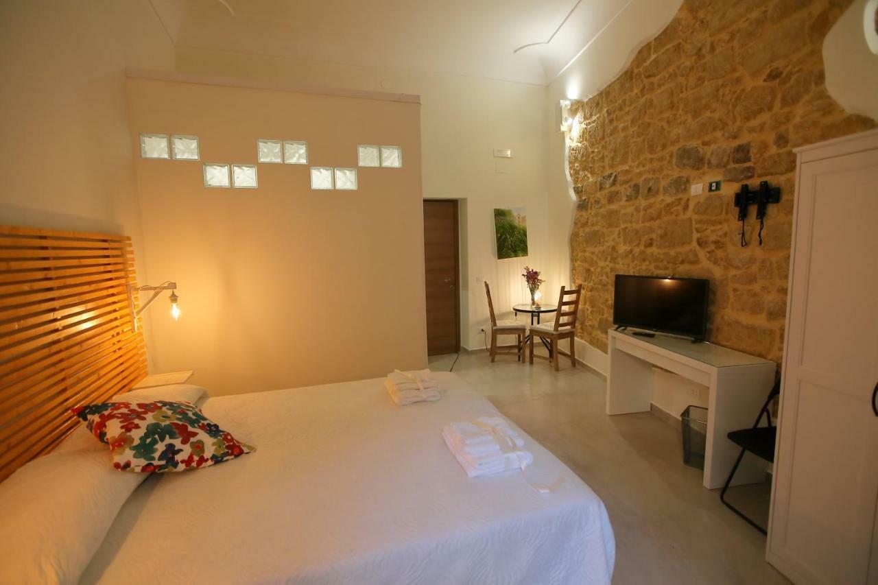 B&B Casa 'A Foglia 칼타니세타 외부 사진